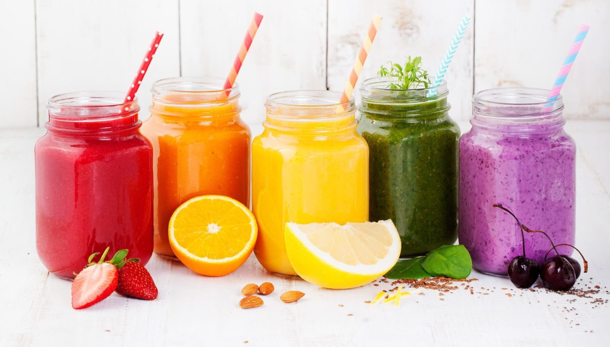 A weeks worth of Super Supper Smoothies for gut health | Chuckling Goat