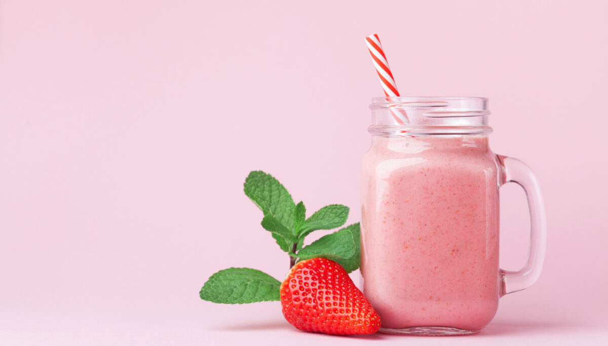 Mega Magnesium Smoothie | Chuckling Goat
