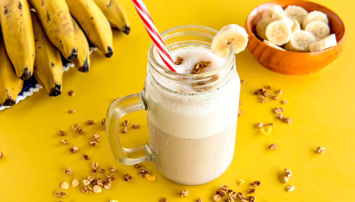 Level up your Gut-Brain Health Smoothie with the Complete Mushroom Blend! | Chuckling Goat